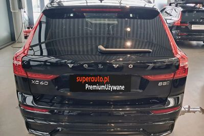Volvo XC60 B5 B AWD Plus Dark