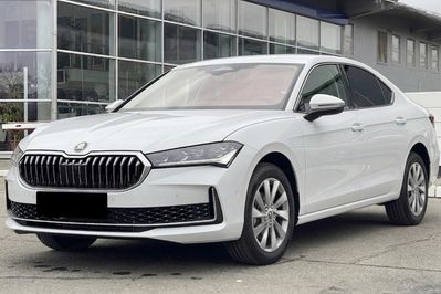 Skoda Superb Drive 1.5 TSI mHEV DSG