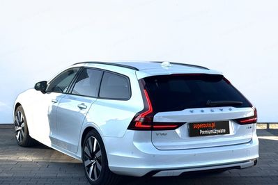 Volvo V90 T6 AWD Plug-In Hybrid Plus Dark aut