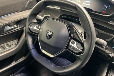 Peugeot 508 ALLURE 1.6 Hybrid e-EAT8