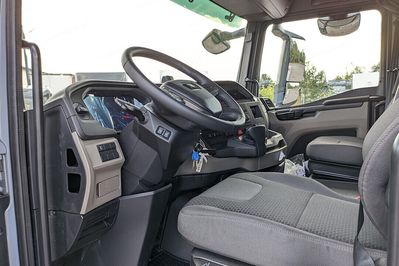 MAN TGL 12.250 4x2 Autotransporter