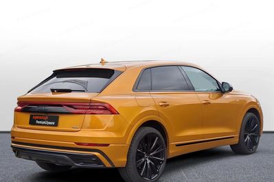 Audi Q8 55 TFSI mHEV quattro Tiptronic