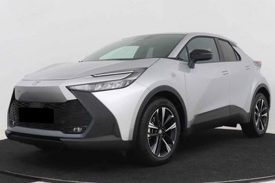 Toyota C-HR Style 2.0 Hybrid Dynamic Force Plug-in