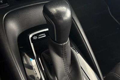 Toyota Corolla 1.8 Hybrid  + LPG Comfort
