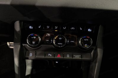 Skoda Karoq 1.5 TSI DSG Sportline