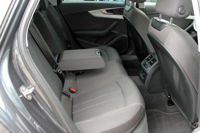 Audi A4 35 TFSI Advanced