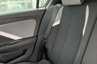 Opel Astra 1.2 T Edition S&S