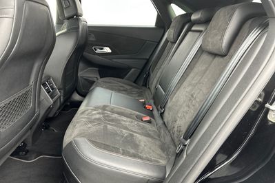 DS DS 7 Performance Line 1.6 E-Tense Hybrid AT