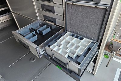 Renault Master L3H2 Zabudowa Warsztatowa