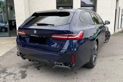 BMW Seria 5 Touring 540d xDrive M Sport