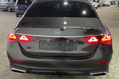 Mercedes Klasa E 220 d 4-Matic AMG