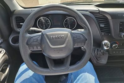 Iveco Daily 35C16 Kontener 8EP + Winda