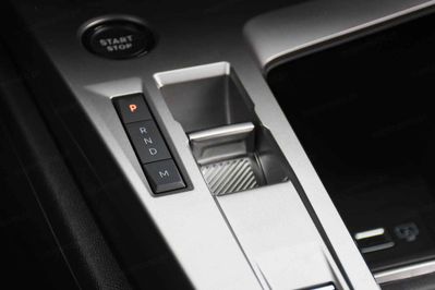 Peugeot 408 Business S&S e-DCS6 1.2 PureTech mHEV