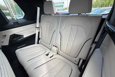 BMW X7 M50d sport-aut