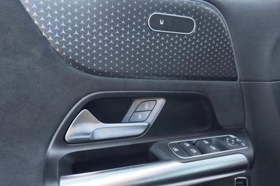 Mercedes EQA 250+ 70.5kWh AMG Line