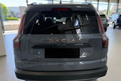 Dacia Jogger Extreme 7-miejsc 1.8 Full Hybrid