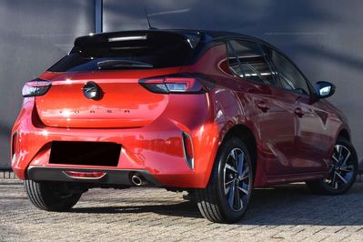 Opel Corsa Yes  1.2 T mHEV eDCT