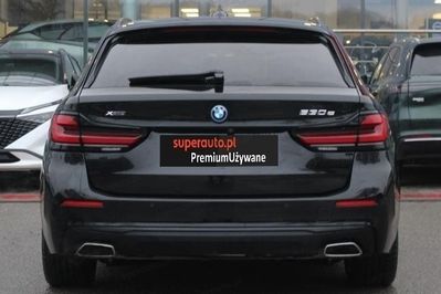 BMW Seria 5 Touring 530e xDrive Luxury Line