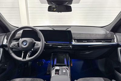BMW iX2 eDrive20 M Sport