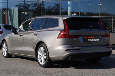 Volvo V60 B4 D Momentum Core
