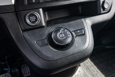 Opel Vivaro Extra Long L2H1 AT