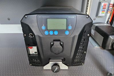 Ford Transit Custom L2H1 Zabudowa Warsztatowa