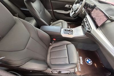 BMW Seria 3 320d xDrive mHEV M Sport sport-aut