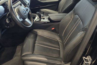 BMW Seria 5 540i xDrive M Sport