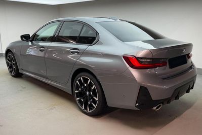 BMW Seria 3 330i xDrive M Sport