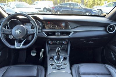 Alfa Romeo Stelvio 2.0 Turbo Veloce Q4 aut