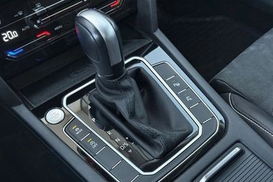 Volkswagen Passat 2.0 TDI Elegance DSG