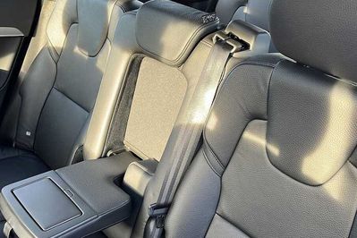 Volvo XC90 T8 AWD Plug-In Hybrid R-Design 7os aut