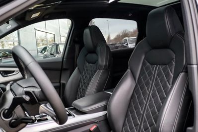 Audi Q7 SQ7 TFSI quattro
