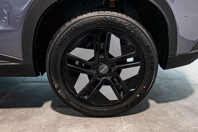 Omoda 5 1.5 T-GDI Hybrid Premium DHT