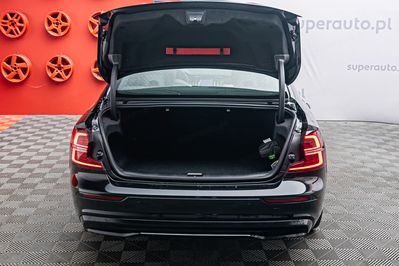 Volvo S60 B5 AWD Ultimate Dark aut