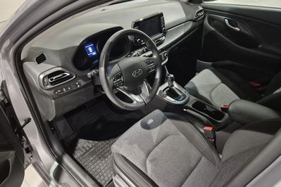 Hyundai i30 1.5 T-GDI Smart 48V DCT