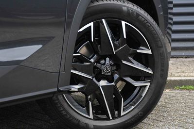 Peugeot 3008 GT Exclusive e-DCS6 1.2 mHEV