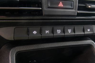 Ford Tourneo Connect Grand L2H1 Titanium