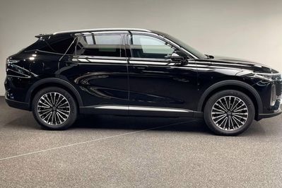 Omoda 9 1.5 Super Hybrid Exclusive AWD