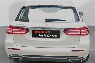Mercedes Klasa E Estate 220 d 4MATIC Avantgarde