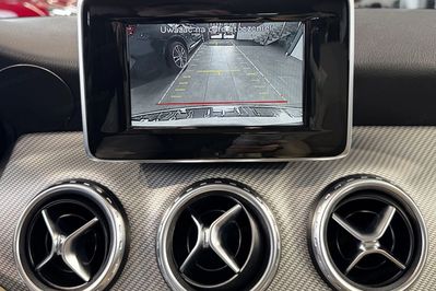Mercedes GLA 200