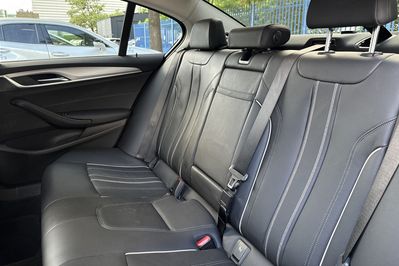 BMW Seria 5 530i xDrive