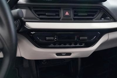 Suzuki Swift 1.2 Dualjet SHVS Premium