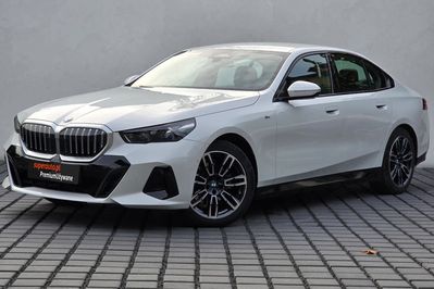 BMW Seria 5 520d xDrive M Sport aut