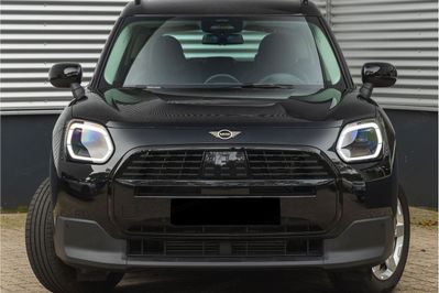 Mini Countryman D Linia Essential
