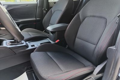 Ford Focus 1.0 EcoBoost ST-Line X