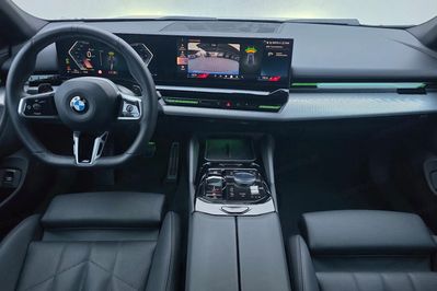 BMW Seria 5 520d xDrive M Sport