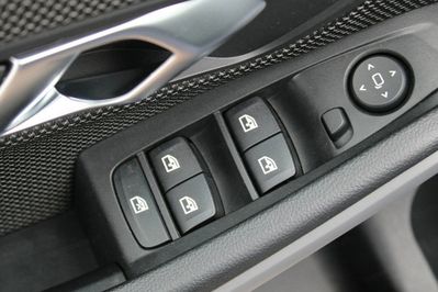 BMW Seria 3 318i aut