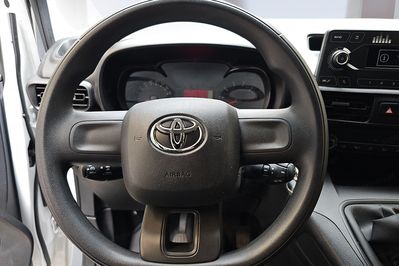 Toyota Proace City L2H1 Zabudowa Brygadowa