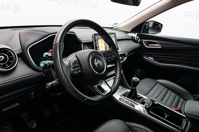 MG HS 1.5 T-GDI Luxury